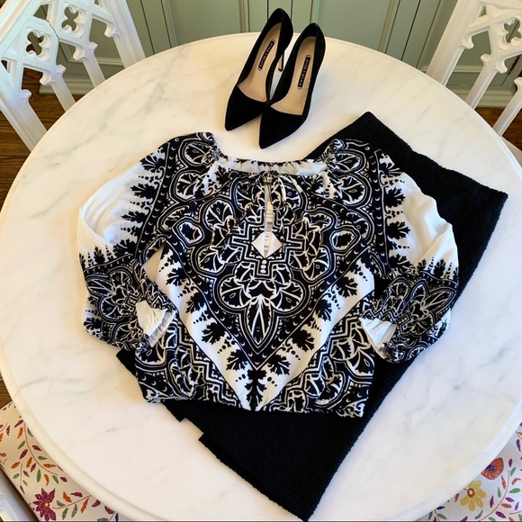 Alice + Olivia Naya Printed Blouson Boho Top Sz XS - Picture 2 of 8